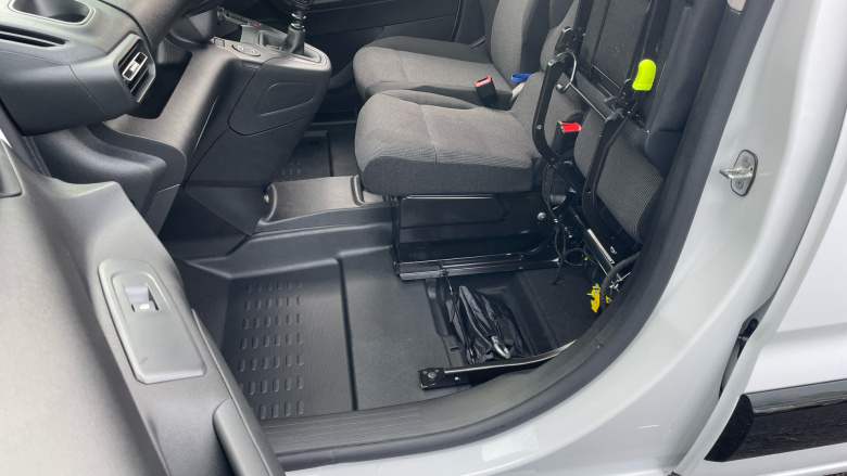 Vauxhall Combo Cargo Combo Diesel 1.5 Turbo D 100ps Pro H1 Van